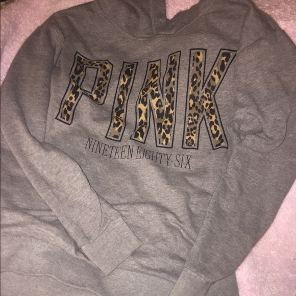 VS PINK hoodie - Picture 1 of 1